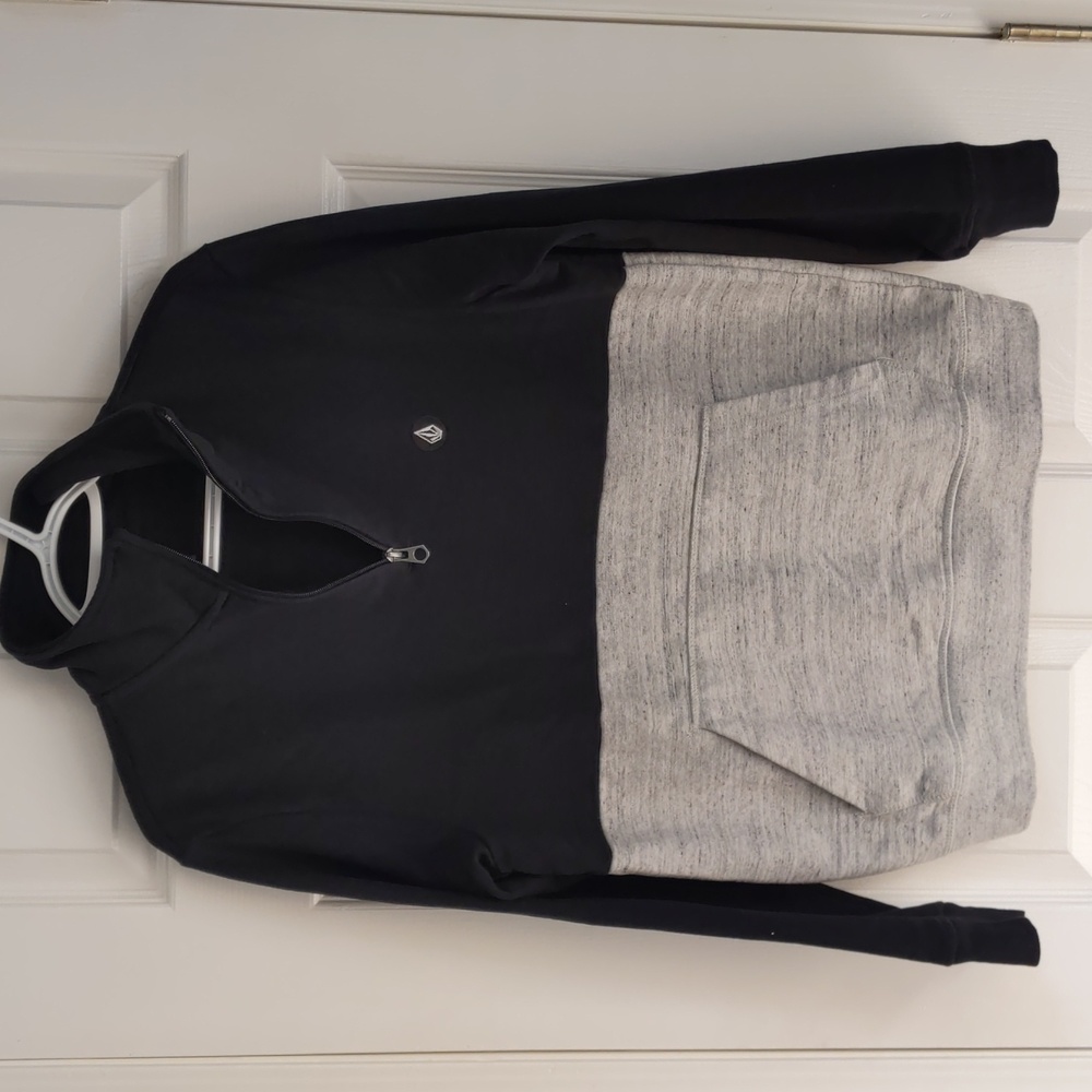 Volcom Men's Small quarter zip Fleece Top, Black/Grey